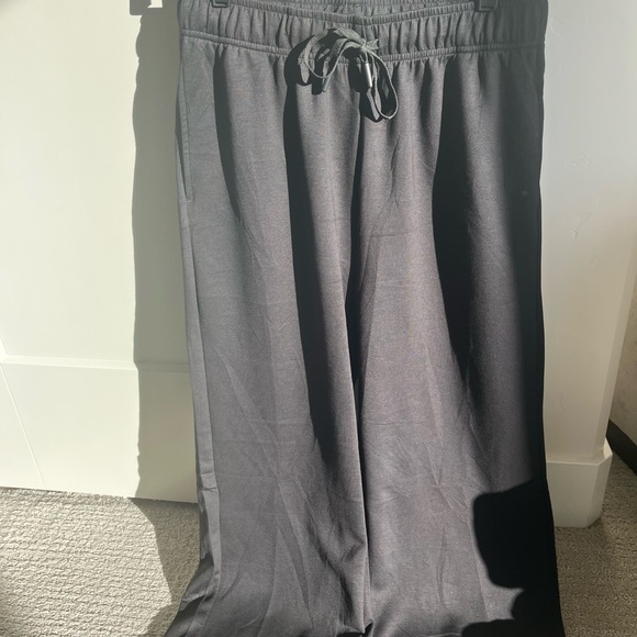 lounge sets bundle 2 women large - Picture 9 of 9